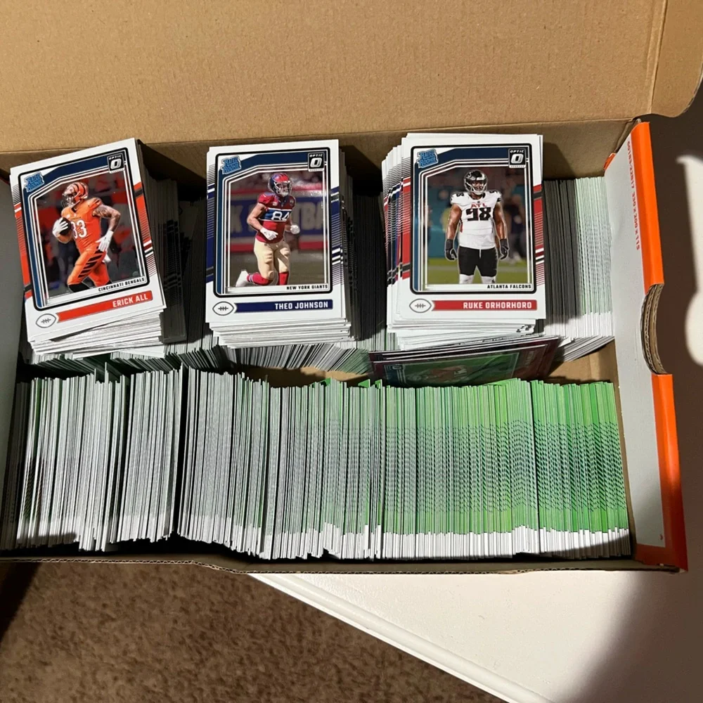 2024 Optic football cards - Picture 1 of 7